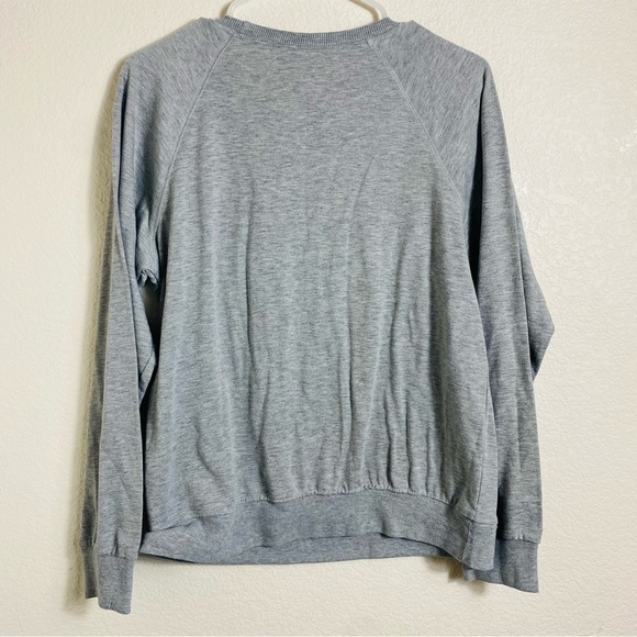 Schitts Creek "Free Hugs, Just Kidding Don't Touch Me" Sweatshirt Size: M - Picture 2 of 7